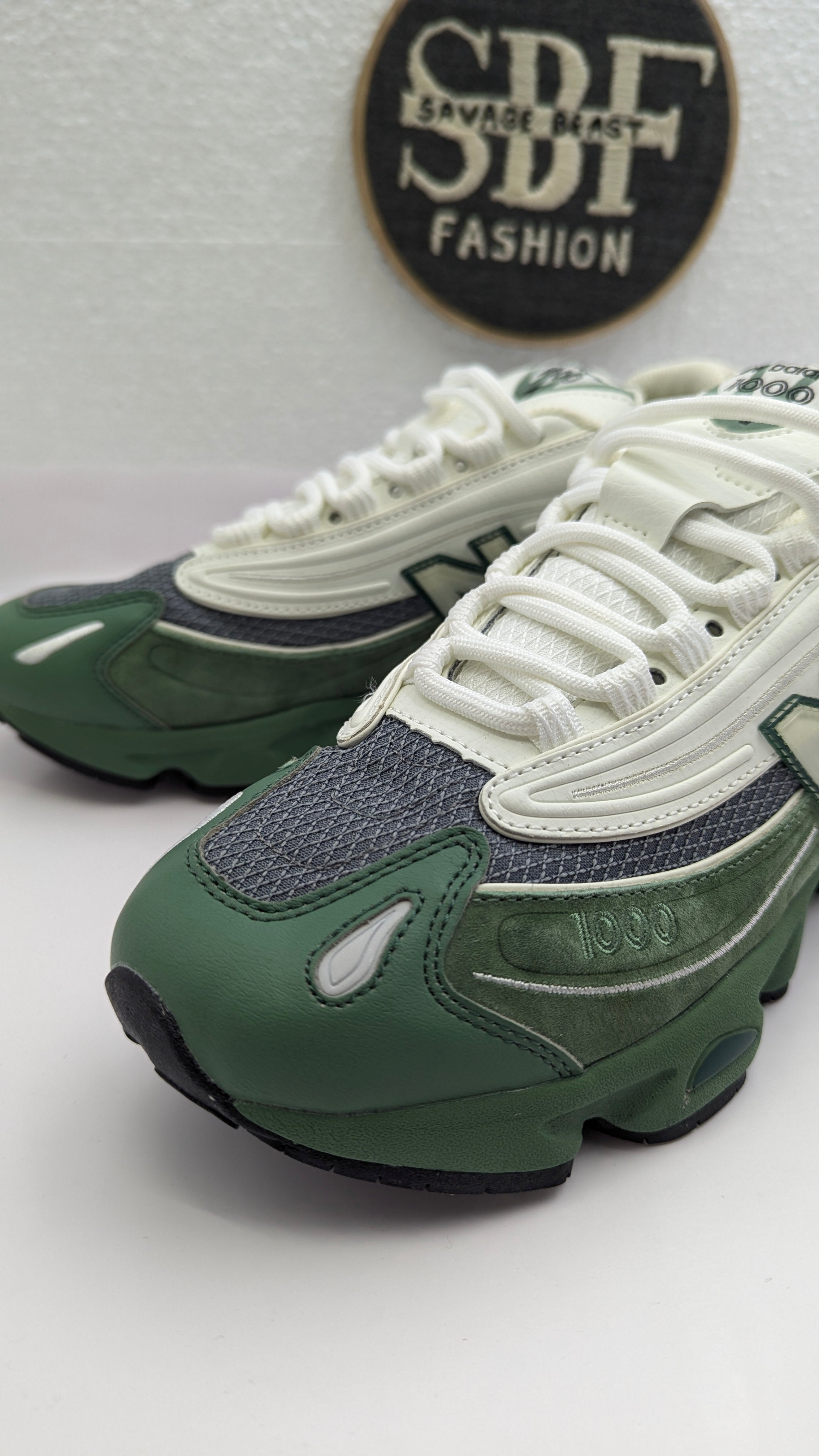 NEW BALANCE 1000 GREEN FOREST