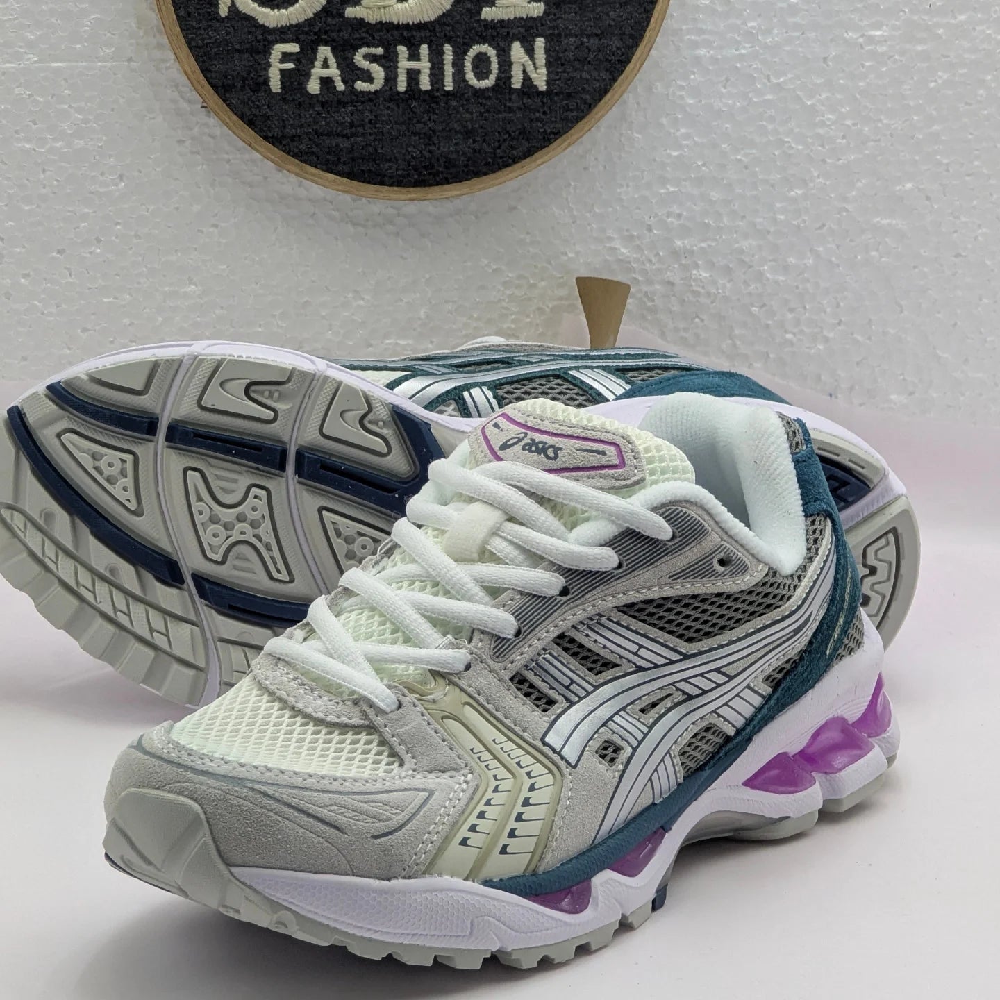 ASICS GEL KAYANO 14 WHITE MIDNIGHT