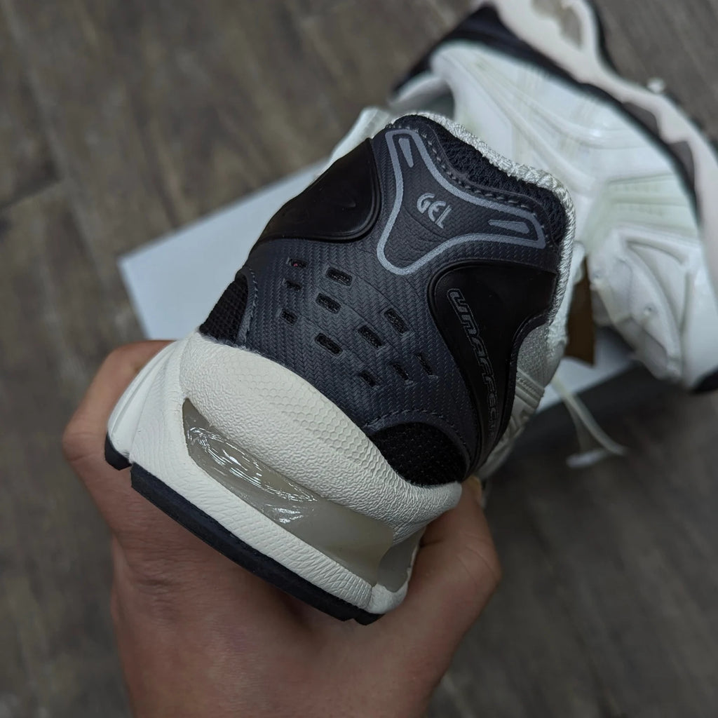 ASICS COLLABORATION Unaffected Gel-Kayano 14