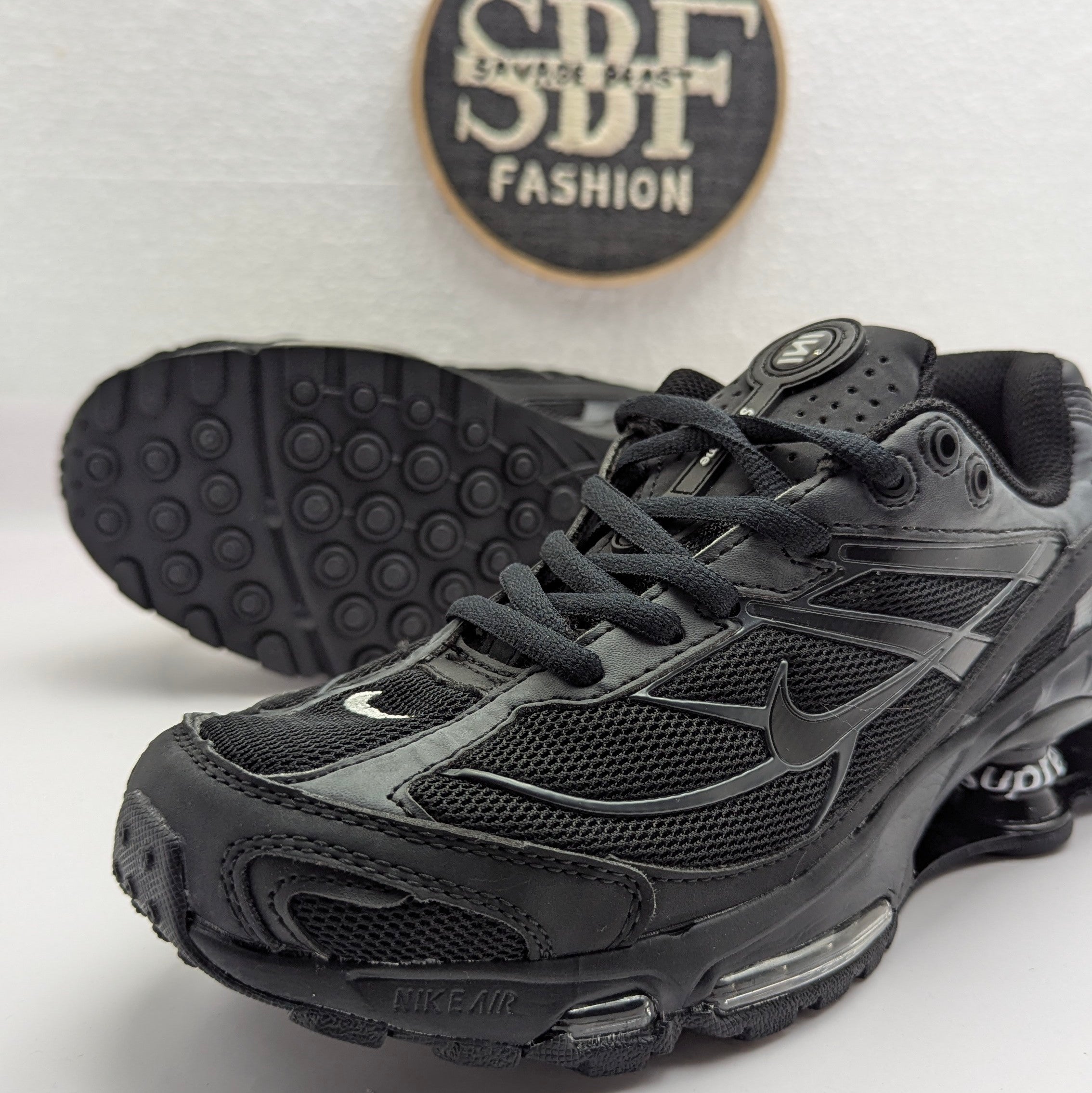 NIKE SHOX RIDE 2 X SUPREME