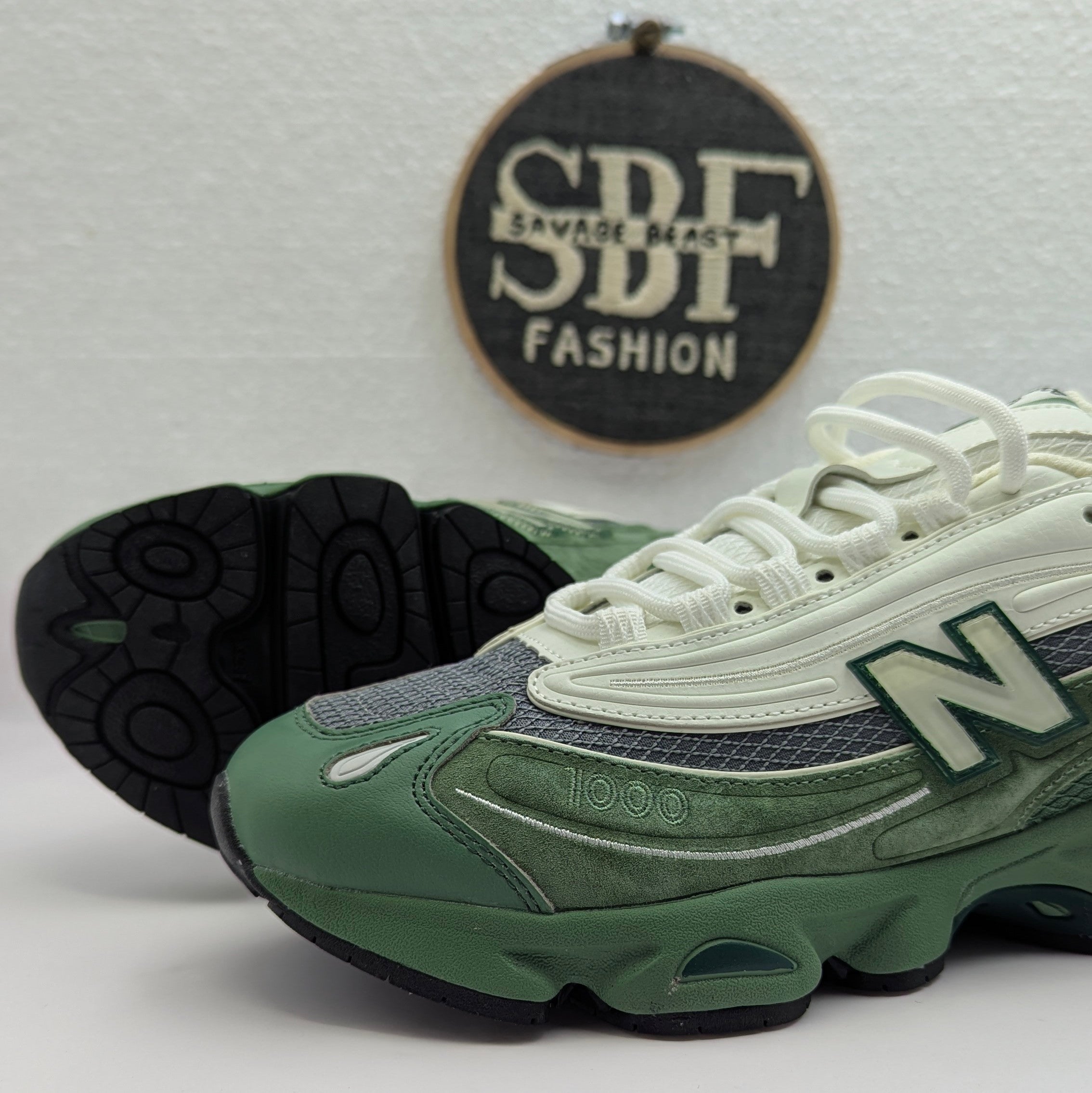 NEW BALANCE 1000 GREEN FOREST