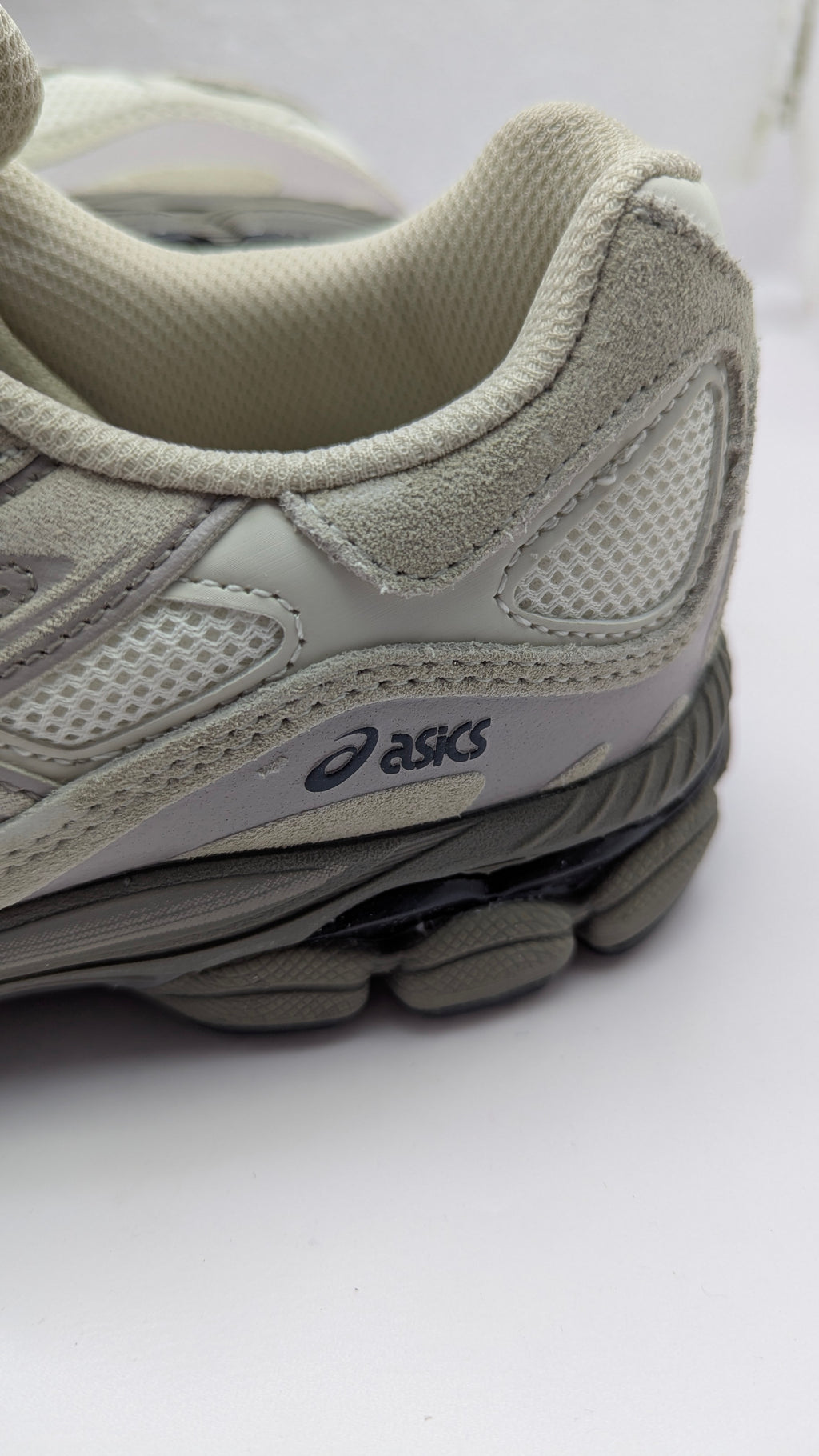 ASICS GEL NYC CREAM PUTTY
