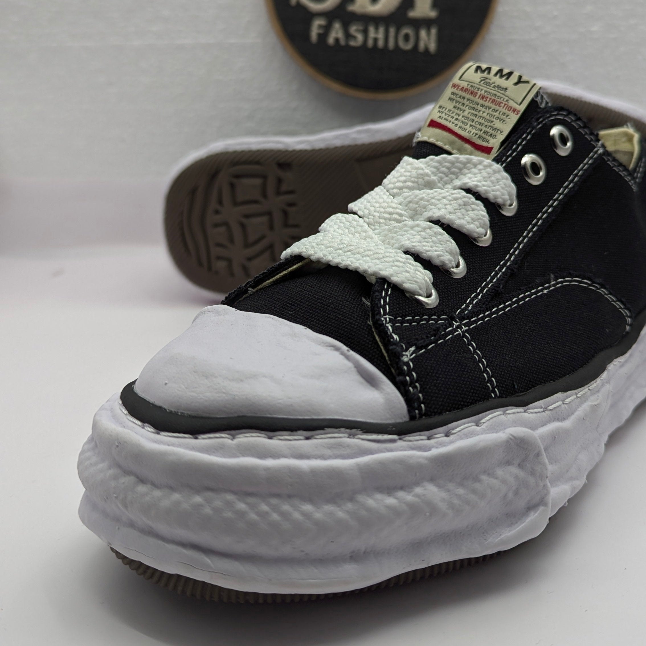 Yasuhiro modèle Peterson 23 OG Sole Canvas Low black