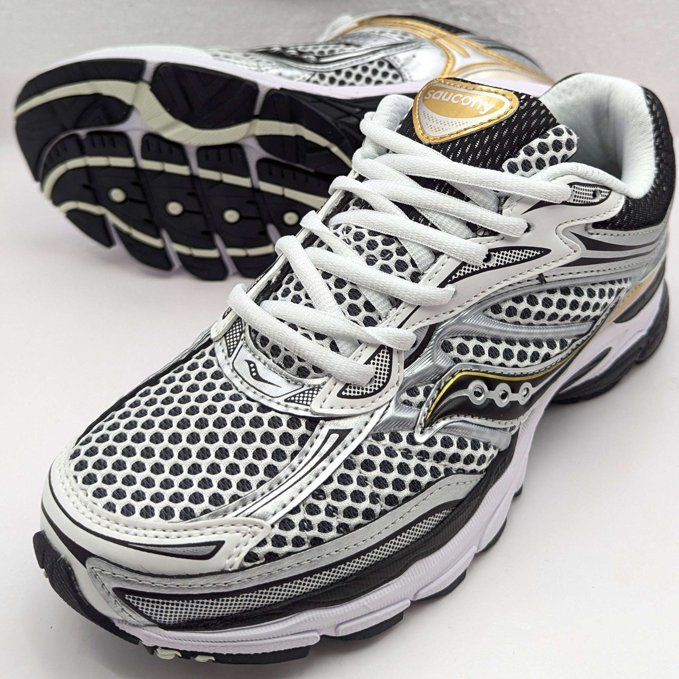 SAUCONY GOLDEN LINE