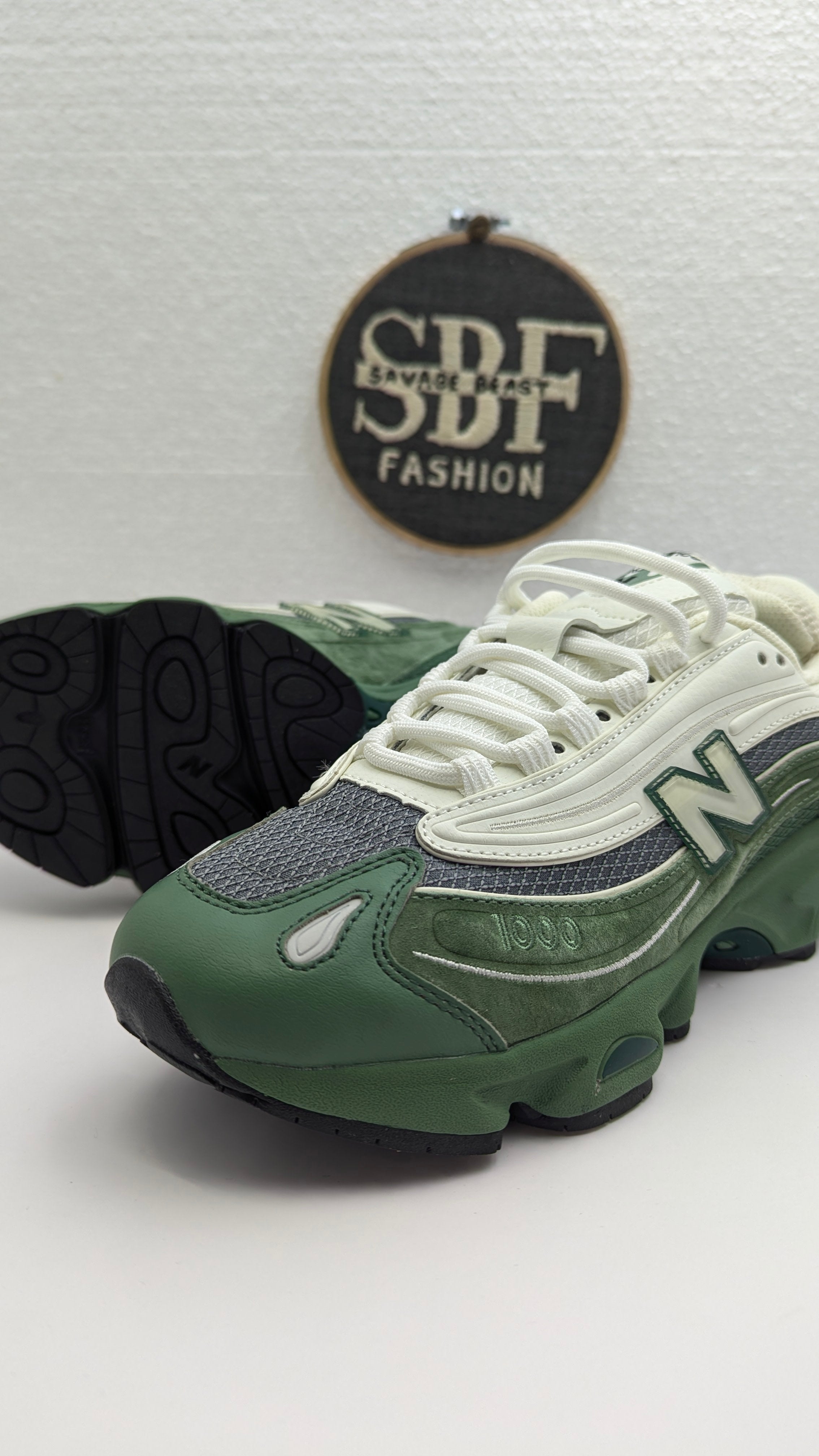 NEW BALANCE 1000 GREEN FOREST