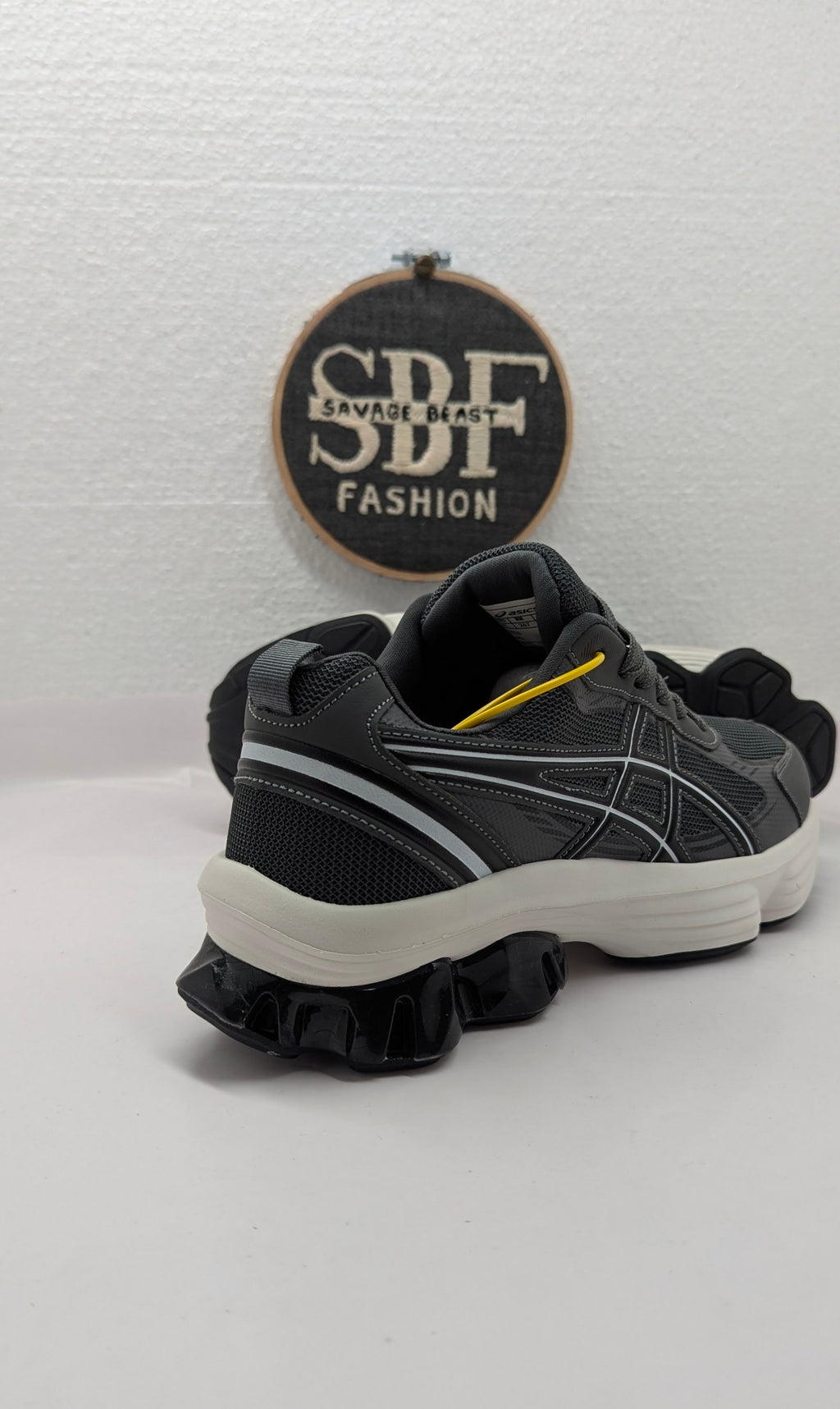 ASICS GEL KINETIC FLUENT