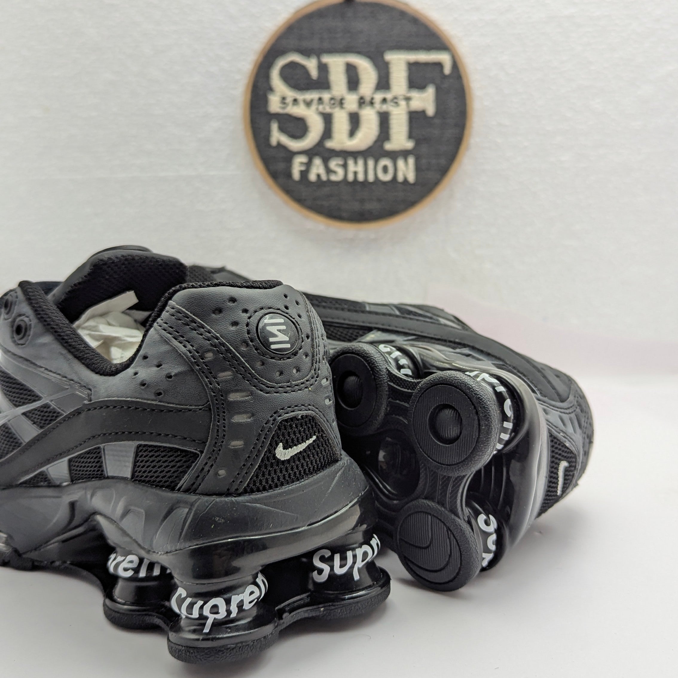 NIKE SHOX RIDE 2 X SUPREME