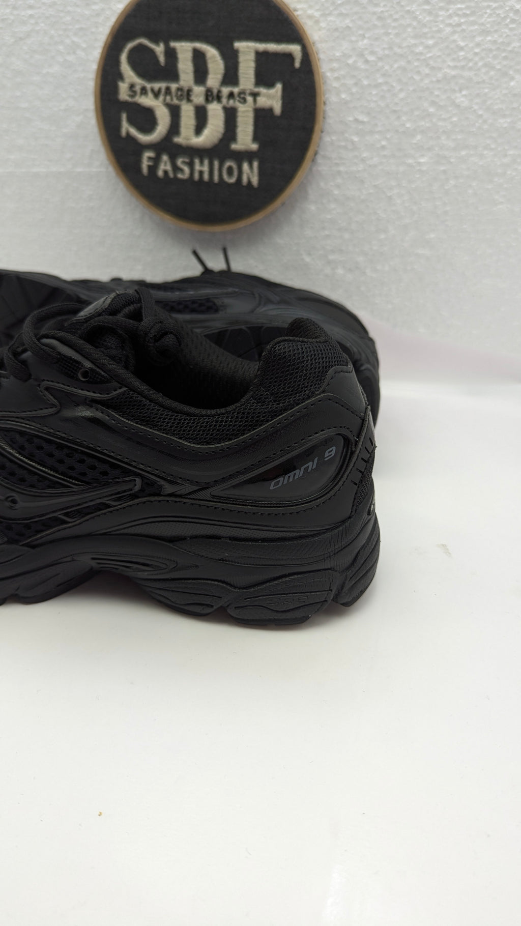 SAUCONY OMNI 9 BLACK BLACK
