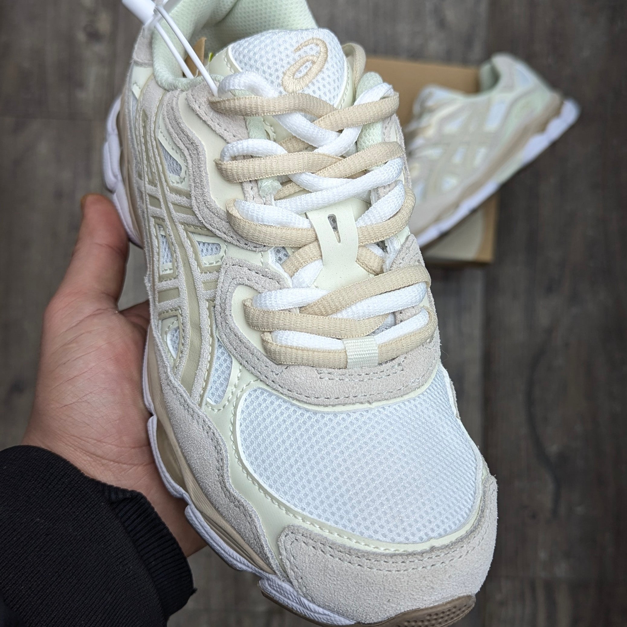 ASICS GEL NYC CREAM