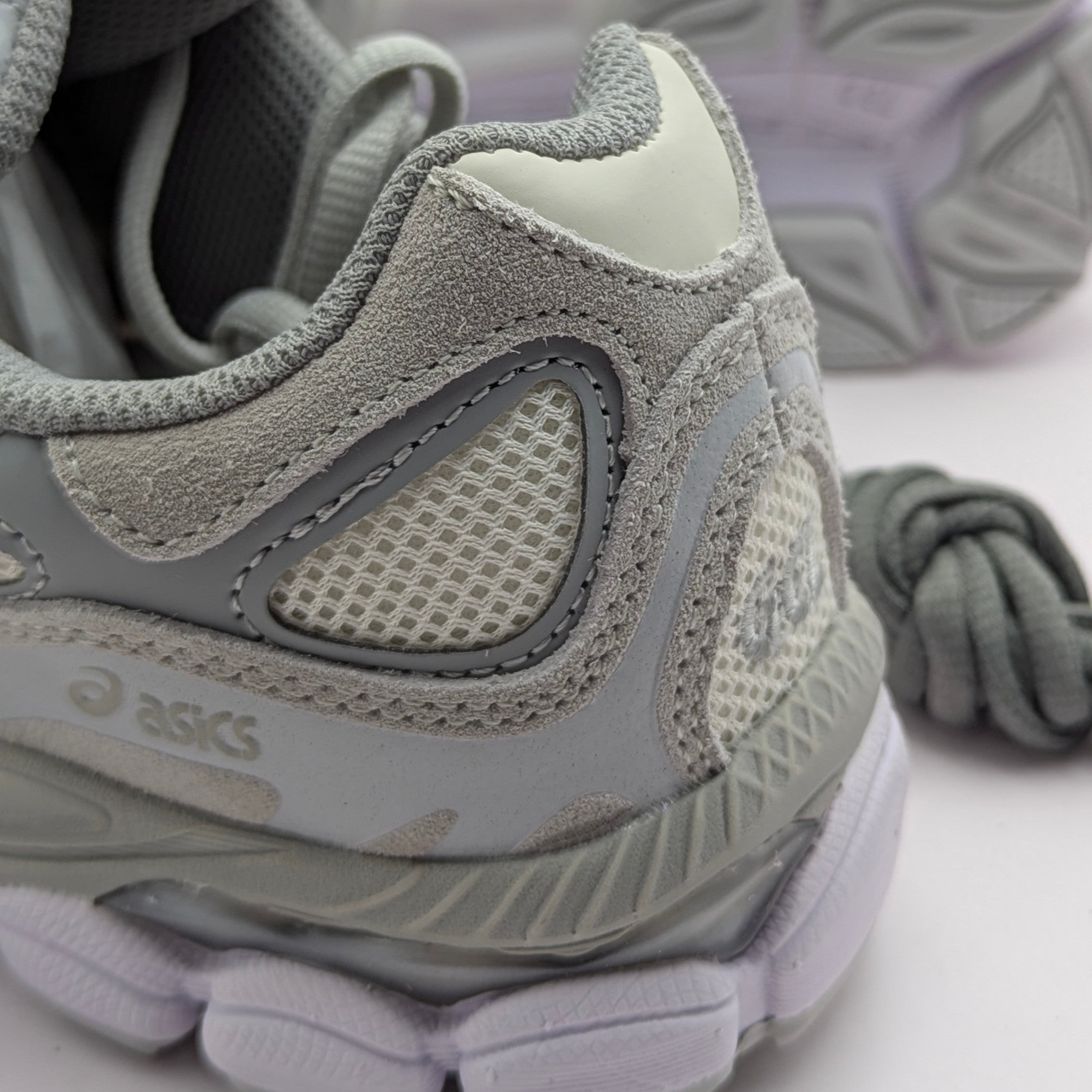 ASICS GEL NYC Grey