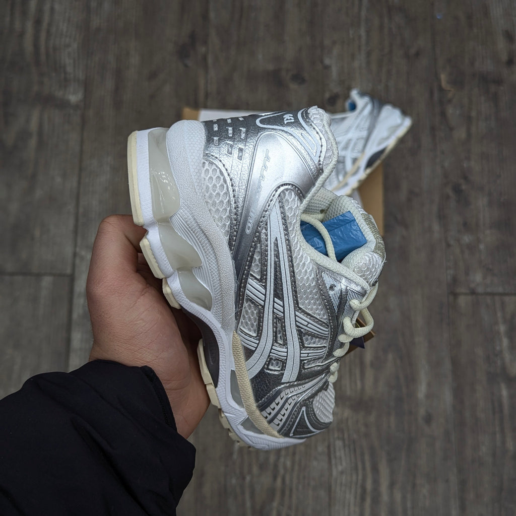 ASICS GEL KAYANO 14 white silver