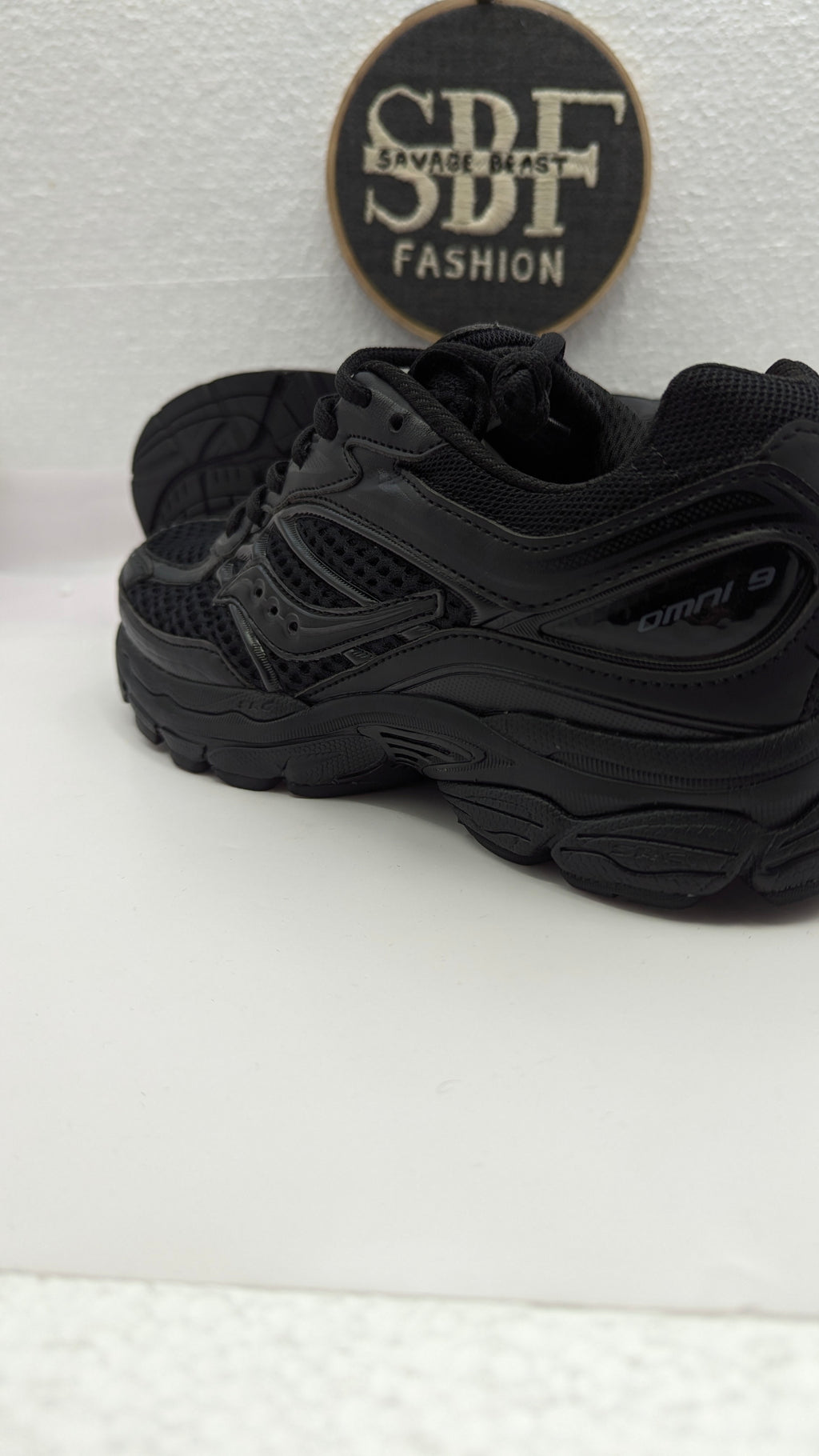 SAUCONY OMNI 9 BLACK BLACK