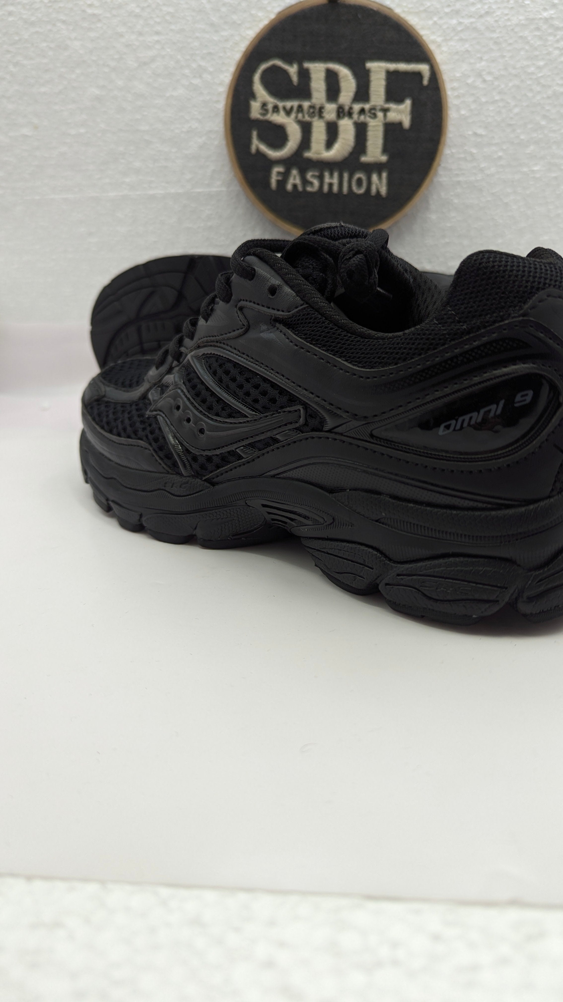 SAUCONY OMNI 9 BLACK BLACK